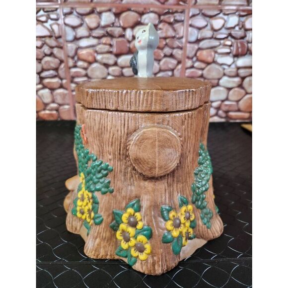 Vintage Rare Hand Painted Ceramic Cookie Jar Gnome Tree House W/ Snail Mushroom - Picture 3 of 14